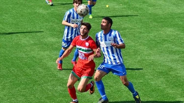 Foça Belediye Spor U 19 Futbol Takımı Şampiyon Oldu