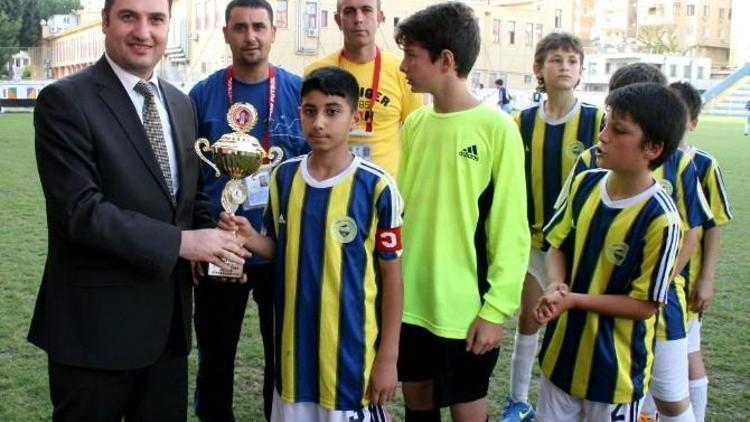 Adana’da “Orhan Saka U13 Futbol Turnuvası” Sona Erdi