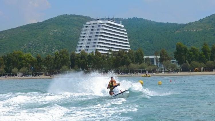 Peninsula Grubu, Sürmeli Efes Oteli Satın Aldı