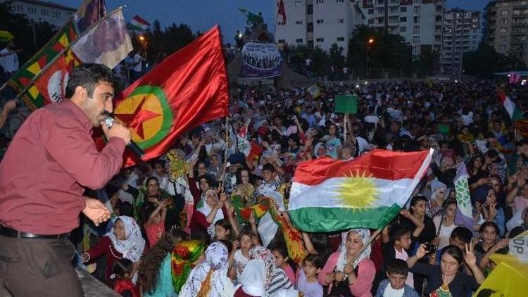 HDP’nin Barajı Geçmesi Silvan’da Kutlandı