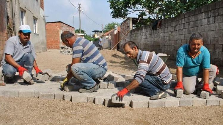 Hacı Ali Obası Çamurdan Kurtuluyor