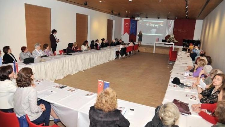 Altındağ Belediyesi Kadına Şiddete “Dur” Dedi