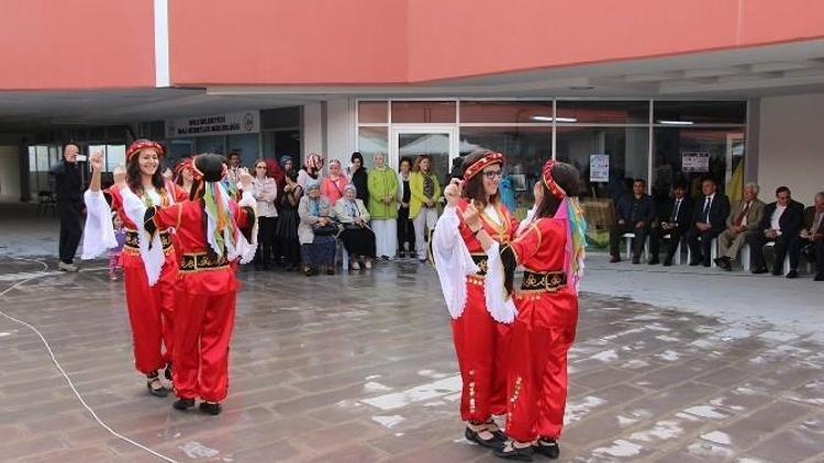 Bolu Belediyesi Meslek Edindirme Kursları Meyvelerini Verdi