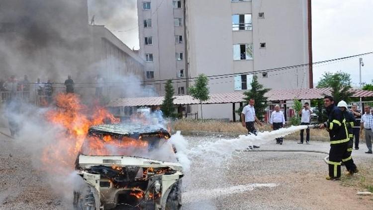 Elbistan Devlet Hastanesi’nde Yangın Ve Kurtarma Tatbikatı