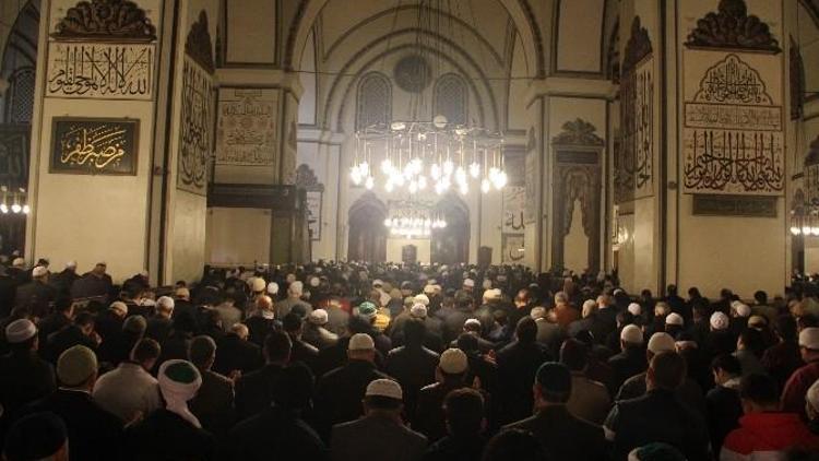 Bursa’da 20 Camide Hatimli Teravih Namazı Kılınacak