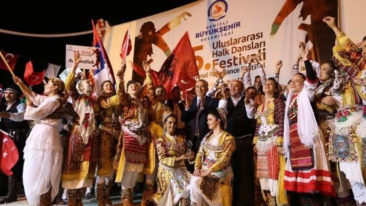 Halk Dansları Festivali’ne Muhteşem Gala