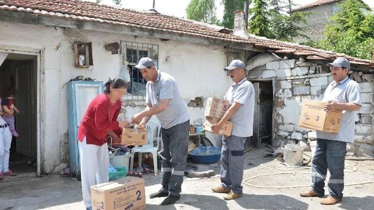 Büyükşehir’den Ramazan’da Dar Gelirli Ailelere Yardım