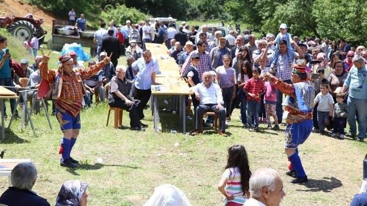 Söğüt’ün Gündüz Bey Köyünde Şenlik Düzenlendi