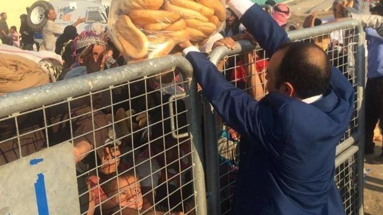 Dost Meclisi’nden Suriyeli Sığınmacılara Yardım