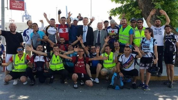 Çaycumalı Bisikletçiler İstanbul Bisiklet Festivaline Katıldı