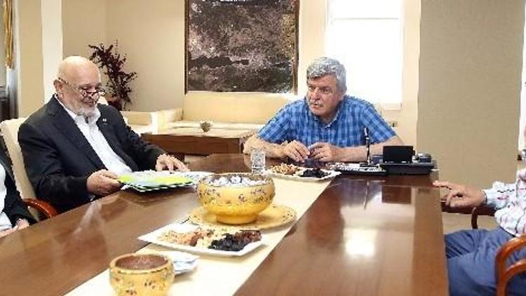 Başkan Karaosmanoğlu: “Her Verimli Sosyal Projenin Destekçisi Olacağız’’