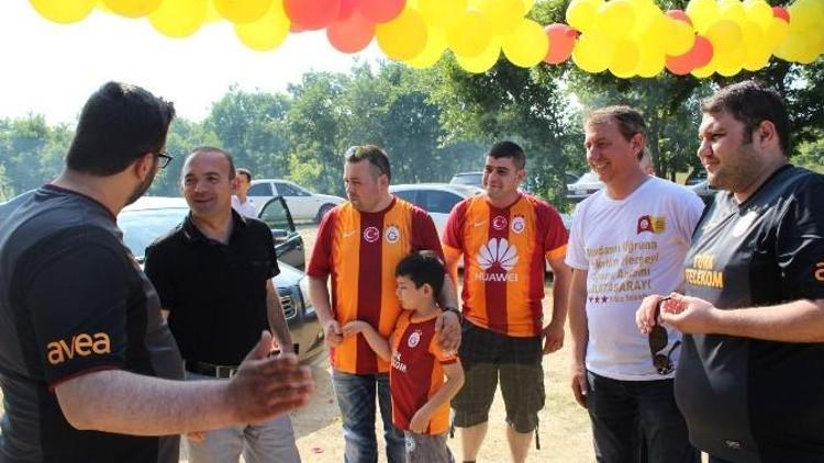 Saraylı Galatasaray Taraftarları Piknikte Buluştu