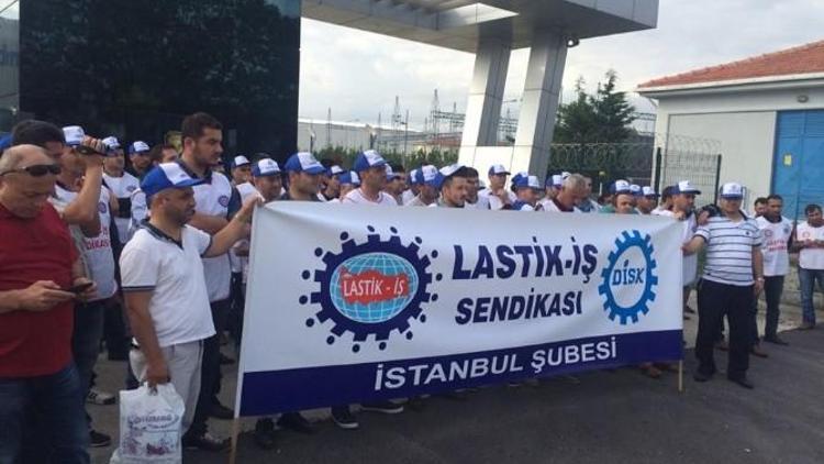 İşten Çıkartılan Arkadaşlarına Destek