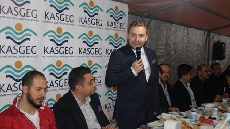 Kasgeg, Sokak İftarı Verdi