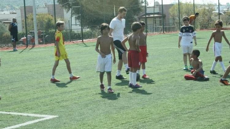 Altınordu Futbol Kulübü Bodrum’da Futbol Okulu Açtı