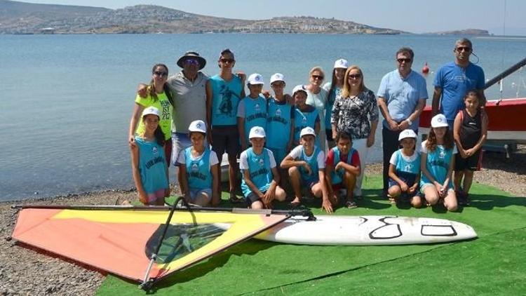 Foça’da Çocuklar Yelkenle Tanışacak