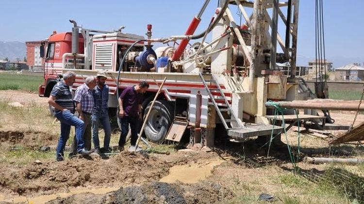 Yüksekova’daki İçme Suyu Sorununun Giderilmesi İçin Çalışma Başlatıldı