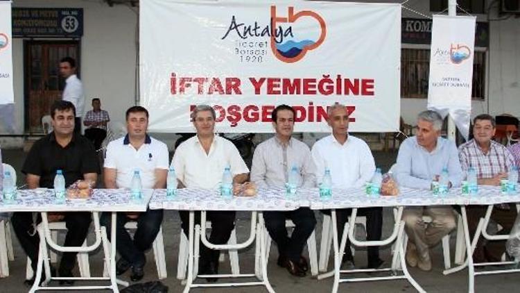 ATB’nin İlk İftarı Serik’te