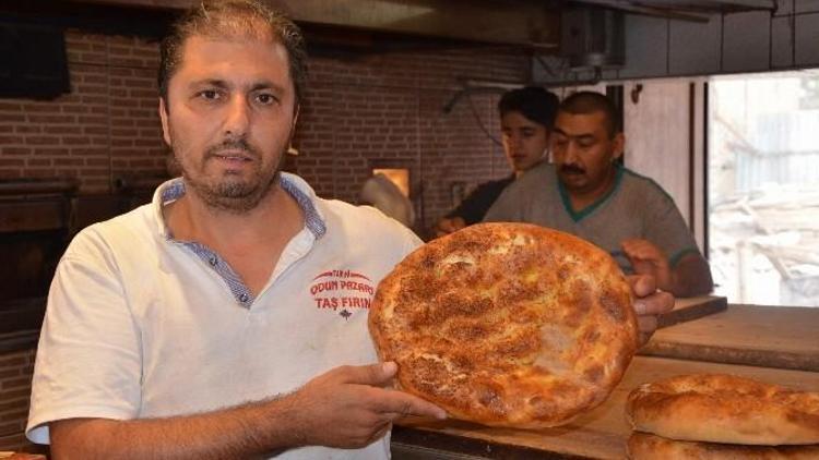 Pide Satışları Ramazanın İlk Günlerine Göre Düştü