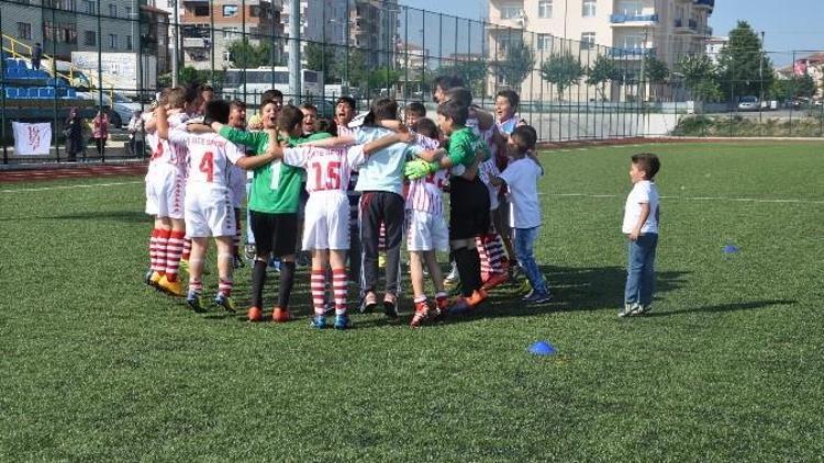 Sitespor U-12 Namağlup Şampiyon