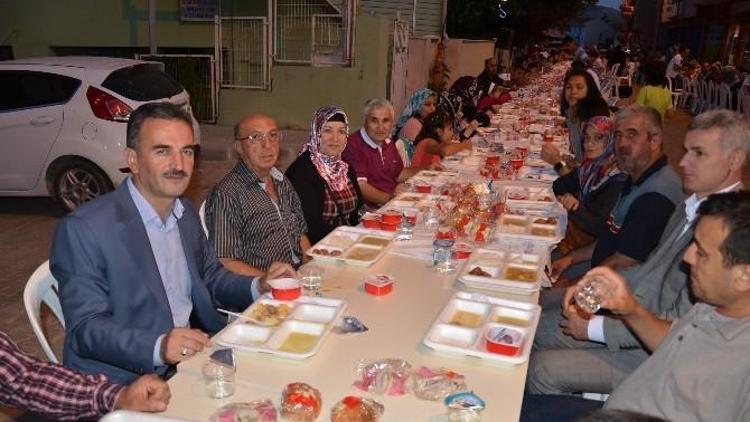 Gemlik Belediyesi’nin İlk İftarı Osmaniye Mahallesinde