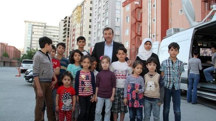 Necmi Kadıoğlu: “Ramazan’ın Bereketini Birlikte Paylaşalım”