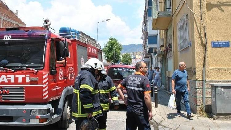 Kızartma Yapayım Derken Az Daha Kendi Yanıyordu