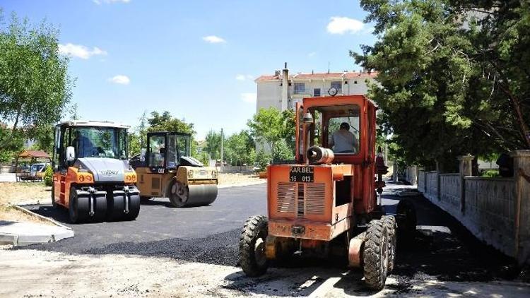 Karaman Belediyesi’nin Asfalt Çalışmaları Sürüyor