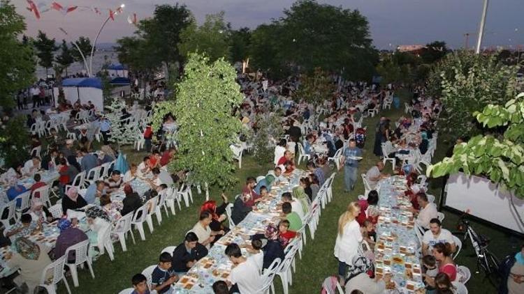 Başiskele’de Sahne Bu Sefer Çocukların Oldu