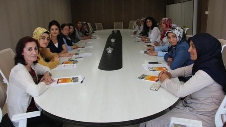 Özalp Belediyesi Kadın Meclisi Oluşturuldu