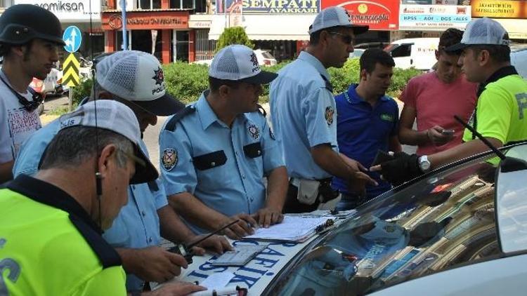 Aydın Trafik Polisleri Kurallara Uymayan Gençleri Affetmedi