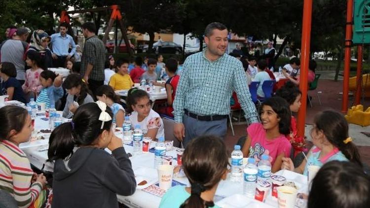 Üsküdar’ın Gençleri İftarda Buluşuyor