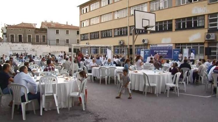 MÜSİAD İftar Yemeğinde Vatandaşla Buluştu