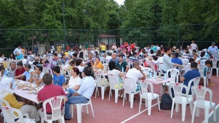 Dalaman Ormanda İftar Yemeği Ve Plaket Töreni