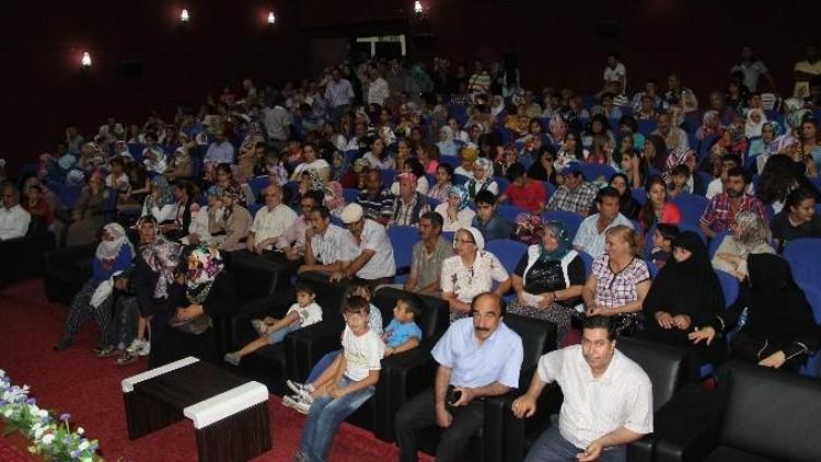 Elazığ Belediyesi Sosyal Kart Dağıtımına Başladı