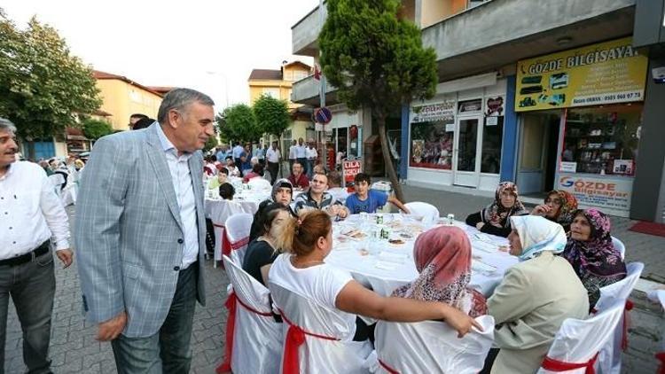 Kardeşlik Sofraları Ferizli’de Kuruldu