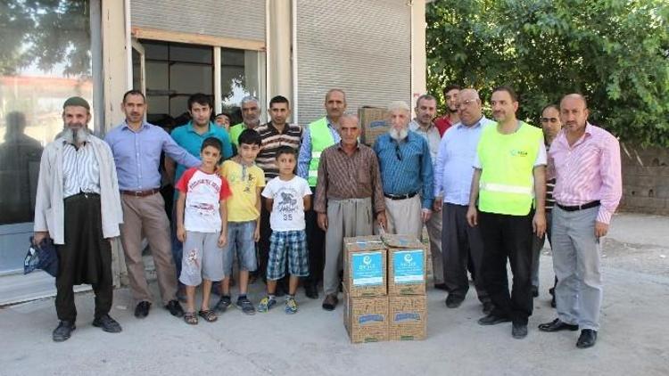 Beşir Derneği Fakir Ailelerinin Yüzünü Güldürüyor