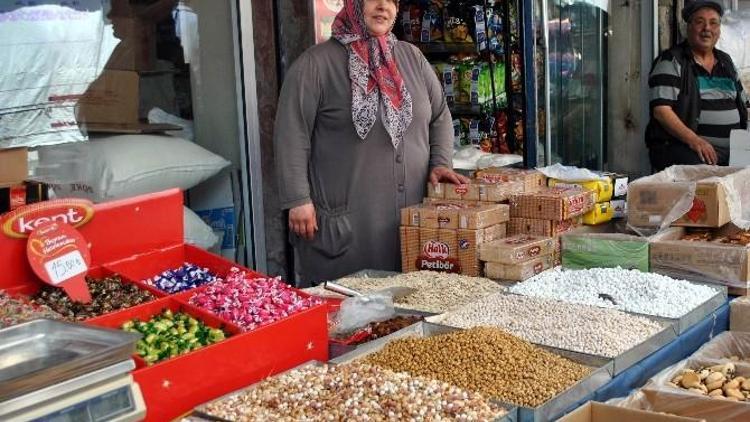 Aydın’da Bayram Telaşı Pazarı Bereketlendirdi