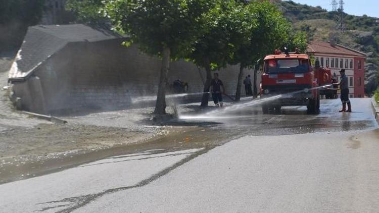 İskilip Belediyesi’nden Bayram Temizliği