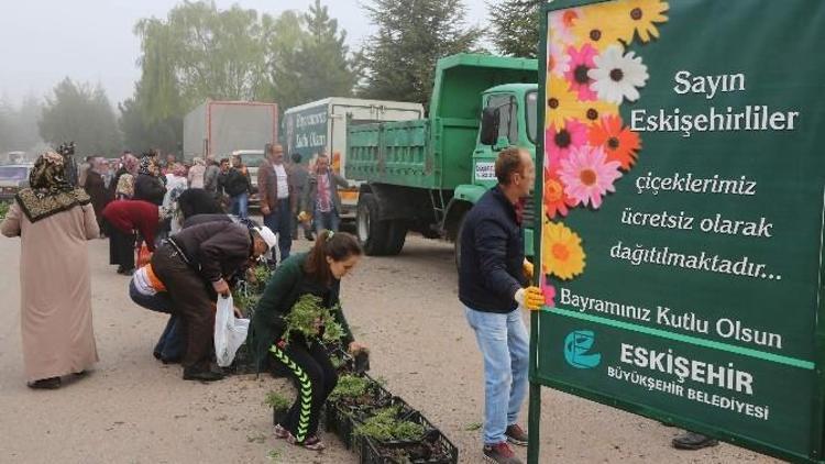 Bayramda Çiçekler Büyükşehir’den Olacak