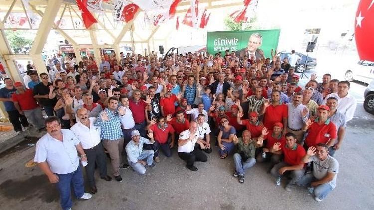 Karşıyaka’da Dolu Dolu Bayram Neşesi