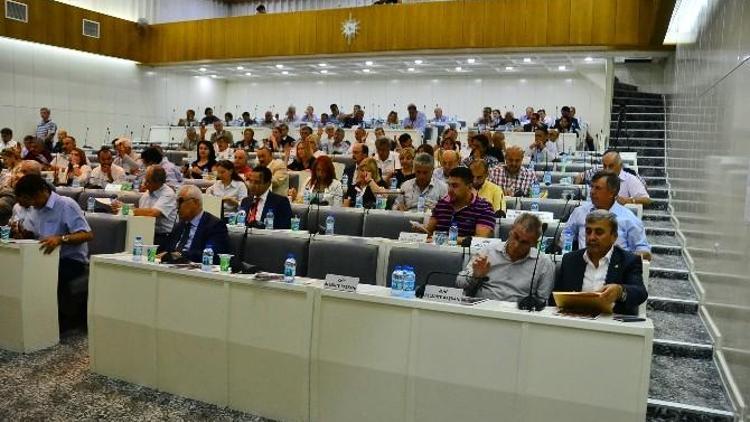 Büyükşehir’den Göztepe Stadı İçin Muvafakat