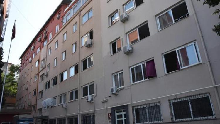 İzmirde FETÖ ile bağlantılı okullar kapatıldı