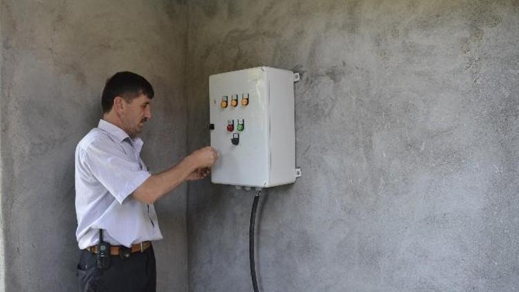 Su Kuyusuna Elektrik Bağlanmayan Köyün Susuz Kaldığı İddiası