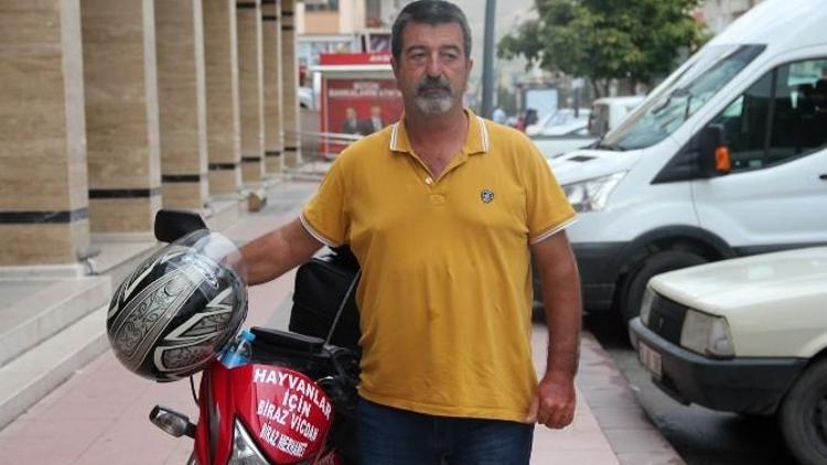 Hayvan Haklarına Dikkat Çekmek İçin Motosikletiyle Şehir Şehir Geziyor