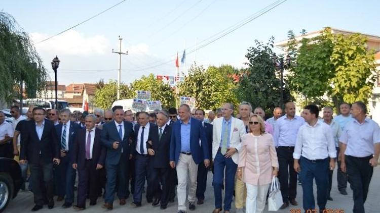 Bolu Belediye Başkanı Alaaddin Yılmaz’a Kosova’da Ödül