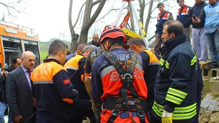 Adresler Karışınca UMKE Ve İtfaiye Ekipleri Uzun Süre Yaralı Aradı