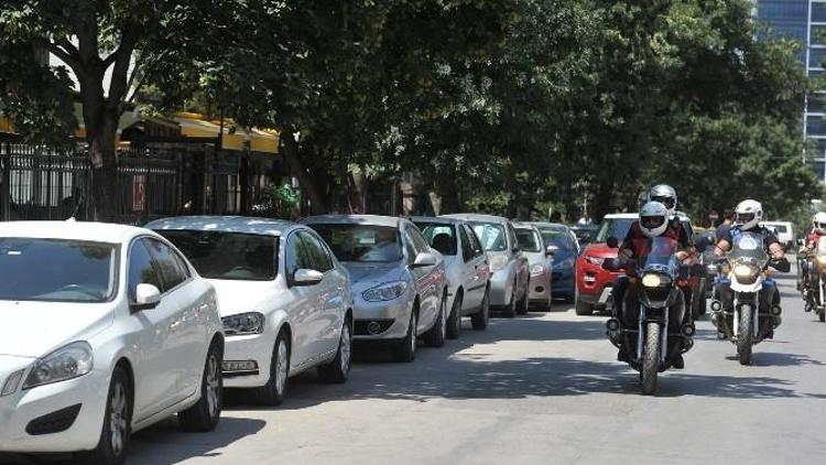 Yol Boyu Otopark Denetimleri Sürüyor