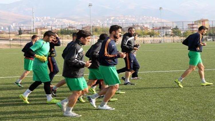 Yeşilyurtspor Seçmelerden 3 Futbolcu Beğendi