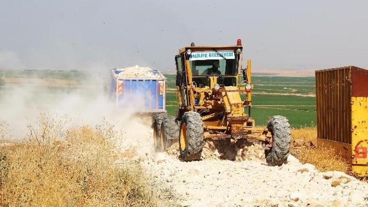 Haliliye Belediyesi Yol Yapım Çalışmaları Devam Ediyor